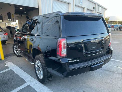 Used 2018 GMC Yukon SLT image 8