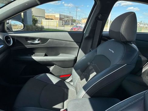 Used 2024 Kia Forte GT-Line w/ GT-Line Premium Package image 22