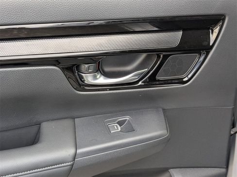 Used 2025 Honda CR-V EX-L image 26
