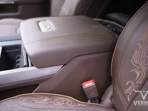 New 2026 RAM 2500 Limited image 15