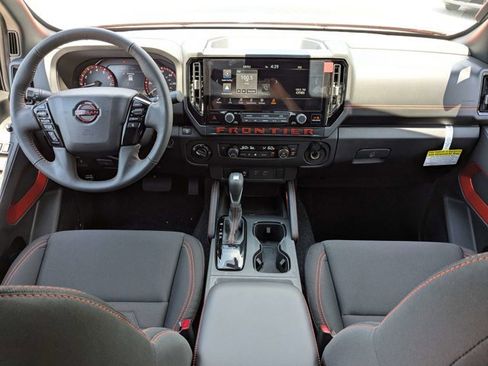 New 2025 Nissan Frontier PRO-4X w/ Black Accent Package image 16