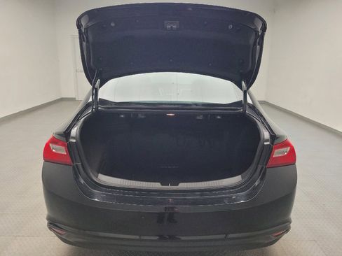 Used 2017 Chevrolet Malibu Hybrid FWD image 29