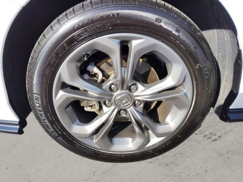 Used 2023 Honda Accord EX image 10