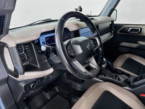 Used 2022 Ford Bronco Wildtrak AWD/4WD image 10
