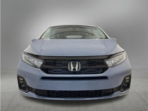 New 2026 Honda Odyssey Touring image 10