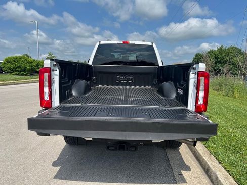 Used 2026 Ford F250 XLT AWD/4WD image 11