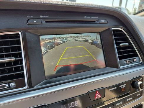 Used 2017 Hyundai Sonata SE w/ Cargo Package FWD image 22