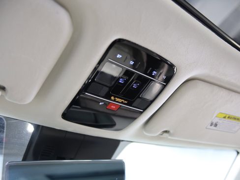 Used 2025 Hyundai Santa Fe Calligraphy image 32