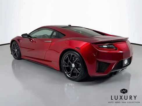 Used 2017 Acura NSX AWD/4WD image 8