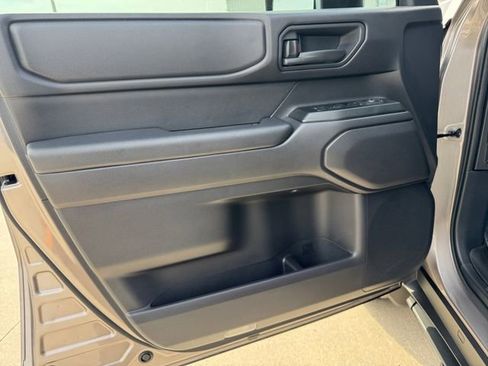 Used 2025 Toyota Land Cruiser image 4