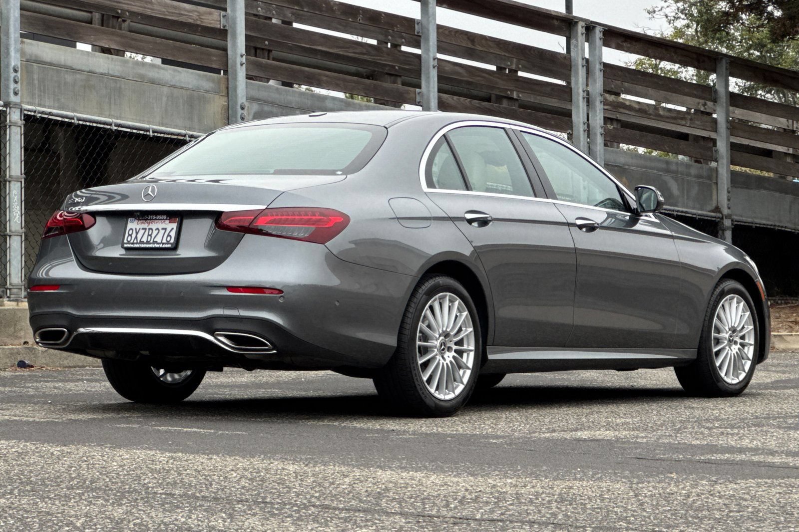 Used 2021 Mercedes-Benz E 350 Sedan image 4