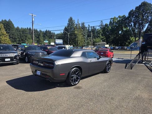 Used 2020 Dodge Challenger SXT w/ Blacktop Package image 5