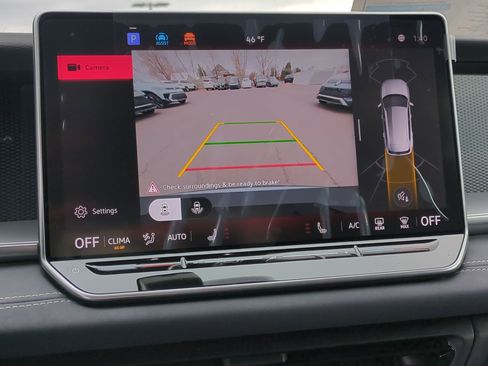 New 2026 Volkswagen Tiguan SE image 13