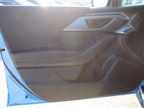 Certified 2025 Subaru Impreza 2.0i Sport image 9