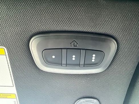 Used 2023 Jeep Compass Latitude AWD/4WD image 30