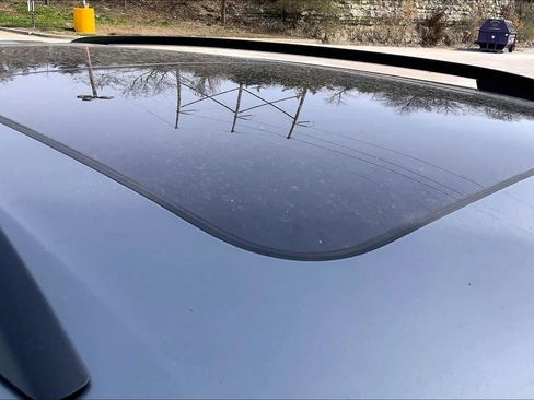 Used 2024 Volkswagen Atlas SE image 29