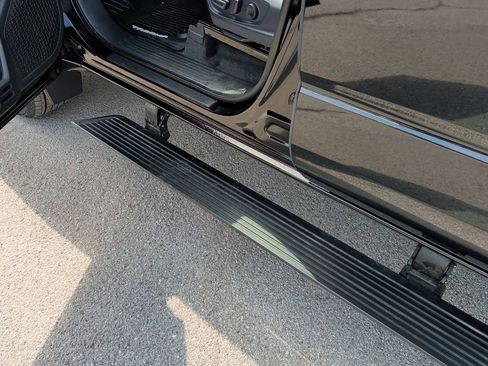 Used 2025 Toyota Tacoma Limited w/ Tow Tech Package image 15