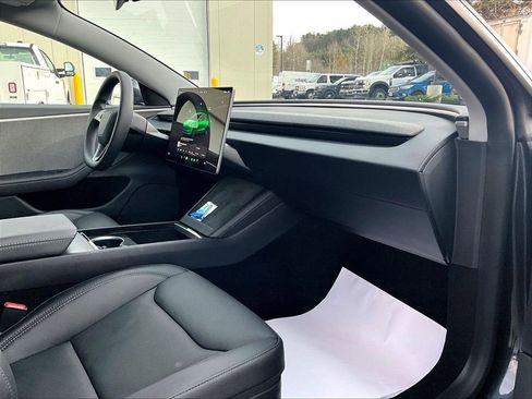 Used 2025 Tesla Model 3 Long Range RWD image 17