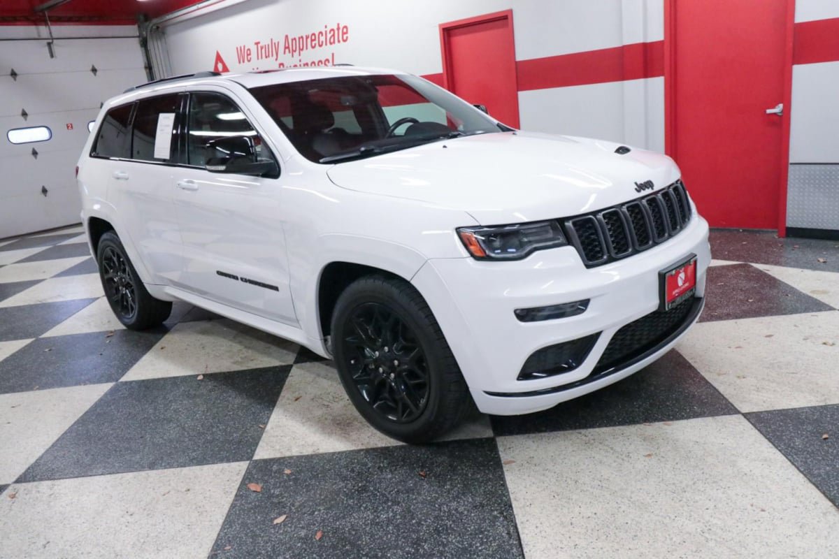 Used 2021 Jeep Grand Cherokee Limited X RWD image 3