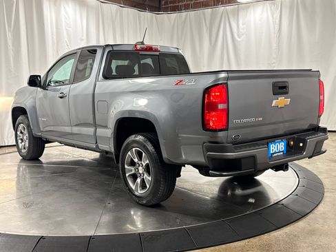 Used 2018 Chevrolet Colorado Z71 AWD/4WD image 9