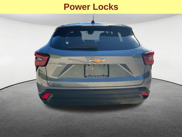 Certified 2026 Chevrolet Trax LS FWD image 11