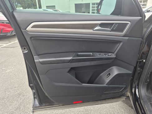 Used 2018 Volkswagen Atlas SE AWD/4WD image 14