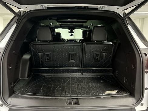 Certified 2023 Chevrolet Traverse Premier w/ Redline Edition FWD image 27