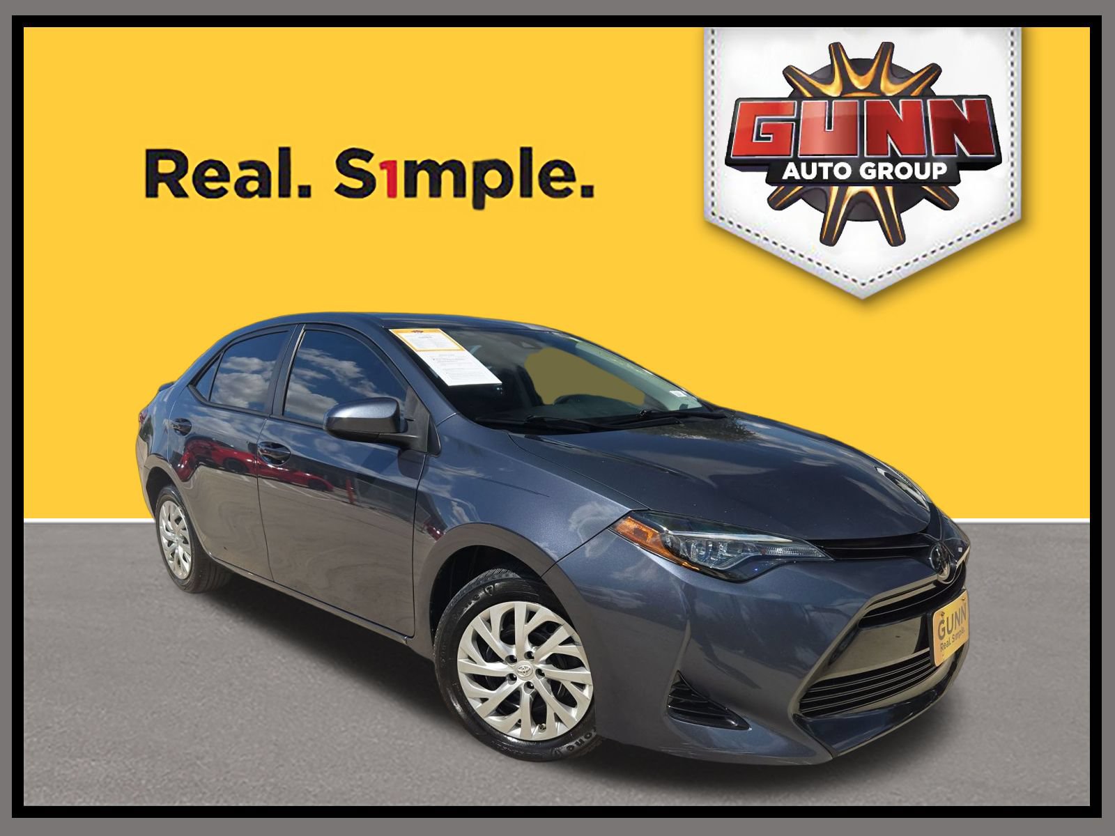 Used 2018 Toyota Corolla LE FWD image 1