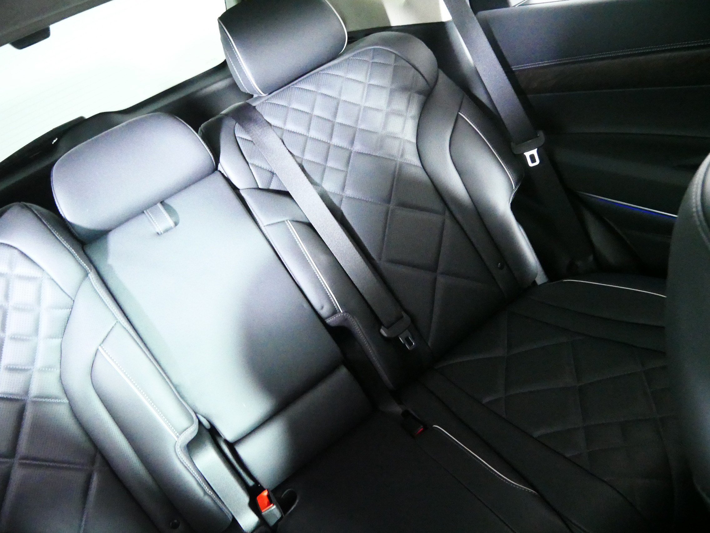 Certified 2025 Genesis GV80 3.5T Prestige AWD/4WD image 14