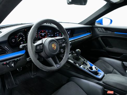 Certified 2022 Porsche 911 GT3 image 4