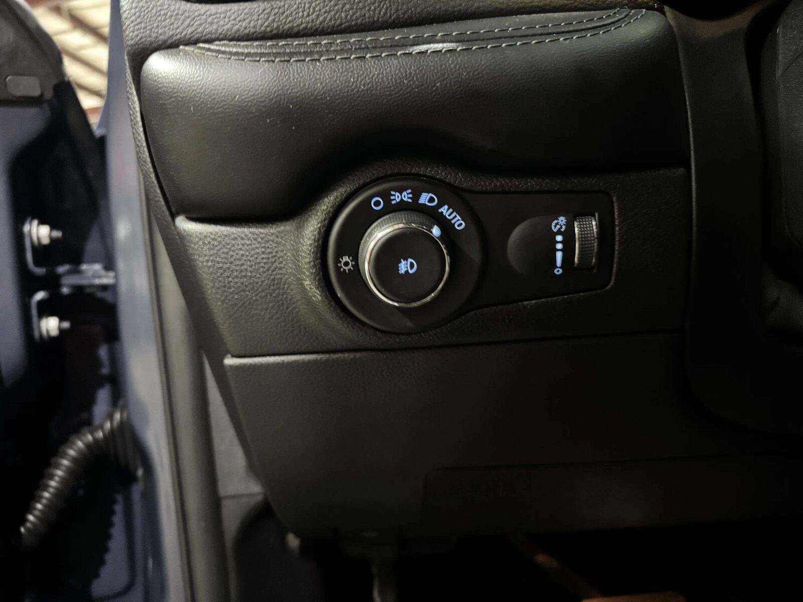 Used 2021 Dodge Durango GT RWD image 27