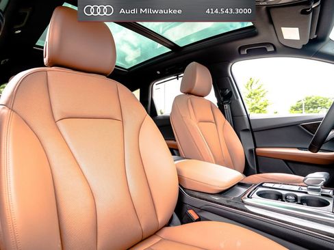 Used 2023 Audi Q7 2.0T Premium Plus w/ Premium Plus Package AWD/4WD image 16