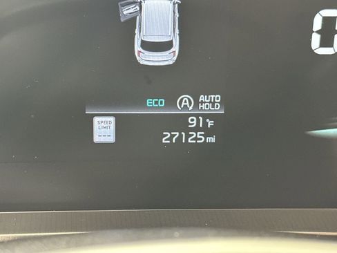 Used 2024 Kia Telluride S FWD image 15