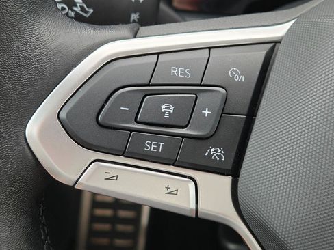 Used 2023 Volkswagen Jetta Sport FWD image 25