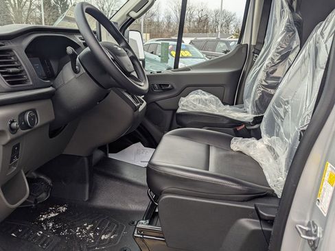 New 2026 Ford Transit 250 148 Medium Roof Extended AWD image 6