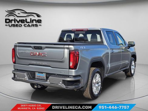 Used 2025 GMC Sierra 1500 SLT w/ SLT Premium Package AWD/4WD image 6