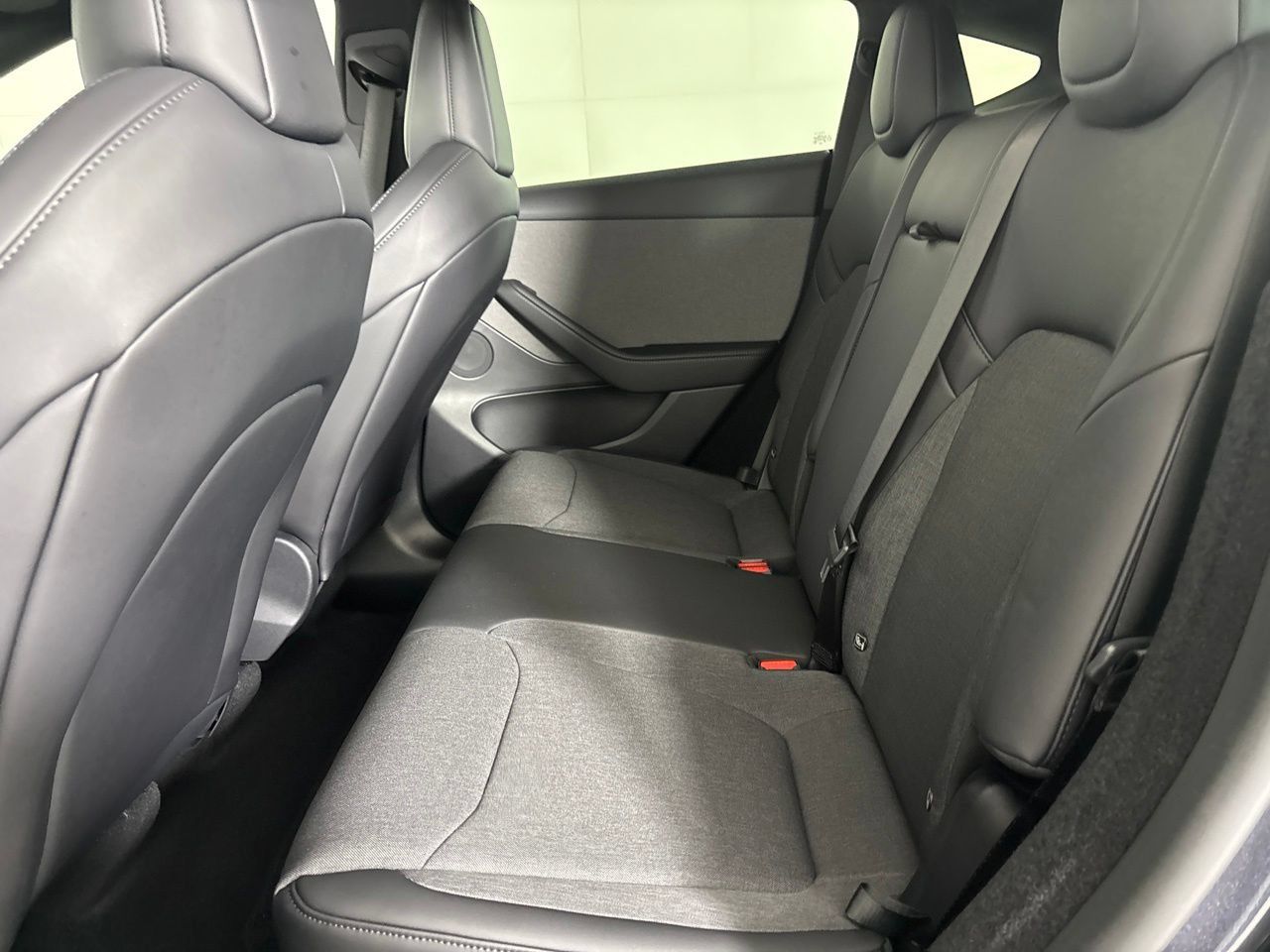 Used 2026 Tesla Model Y 2WD image 15