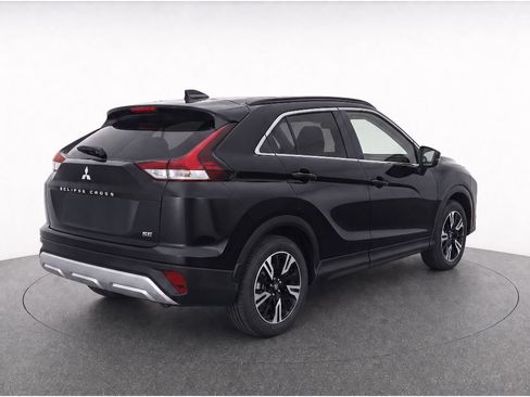 Used 2024 Mitsubishi Eclipse Cross SE AWD/4WD image 4
