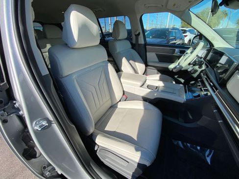 Used 2025 Hyundai Santa Fe SEL image 37