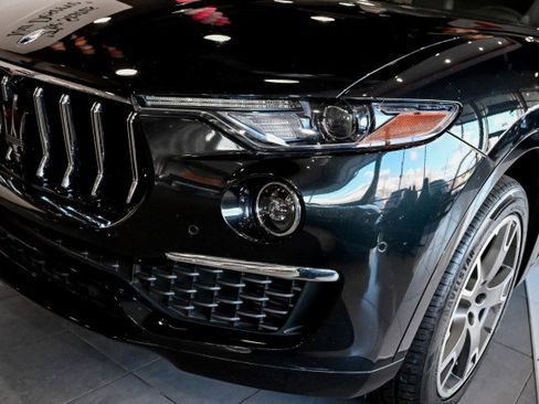 Used 2022 Maserati Levante GT image 9