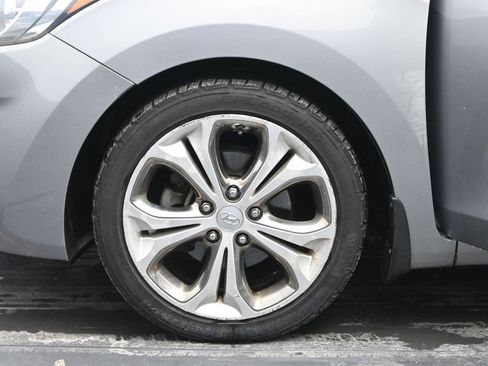 Used 2014 Hyundai Elantra GT w/ Option Group 03 image 26