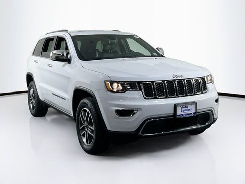 Used 2022 Jeep Grand Cherokee Limited AWD/4WD image 3