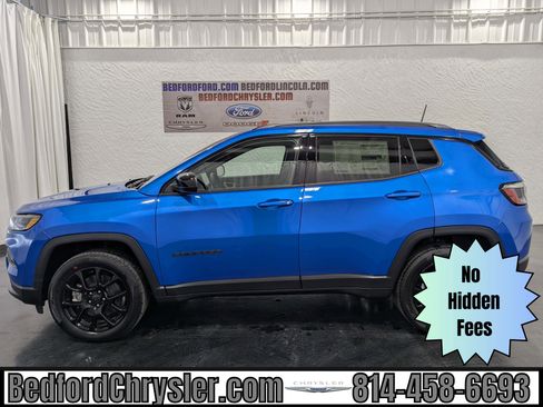 New 2026 Jeep Compass Latitude image 1
