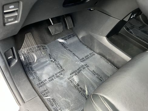 Certified 2025 Honda Odyssey EX-L image 18