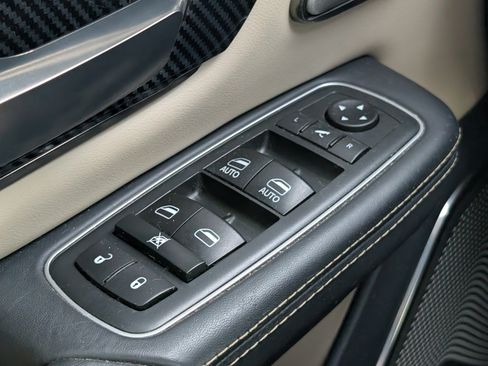Used 2020 RAM 1500 Limited AWD/4WD image 25