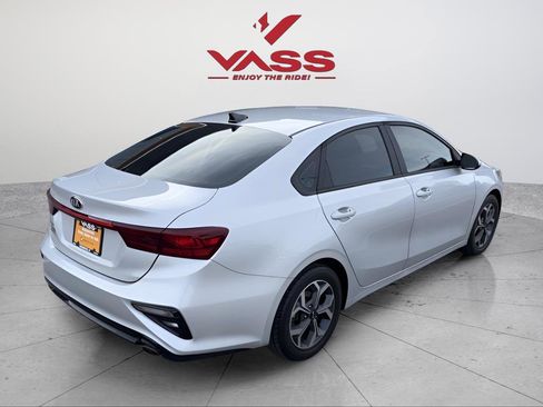 Used 2020 Kia Forte LXS image 7