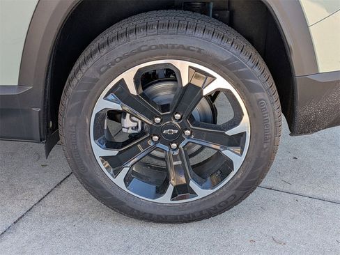 New 2026 Chevrolet Equinox LT image 26