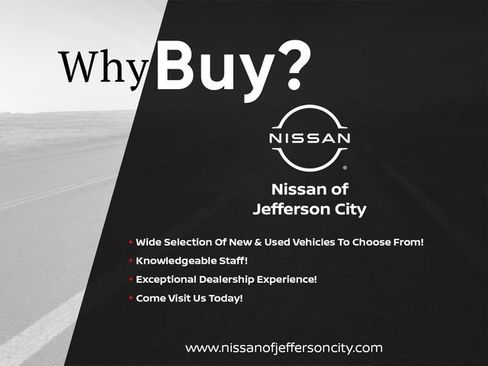 Used 2024 Jeep Compass Latitude AWD/4WD image 3