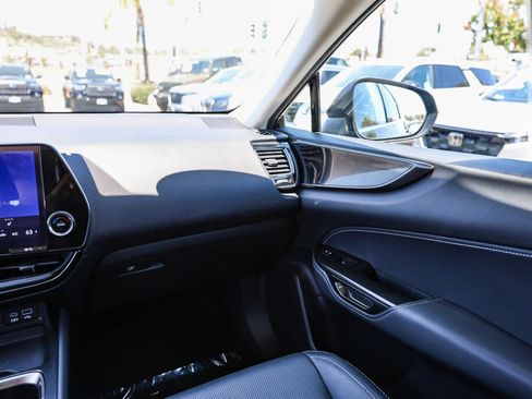 Used 2024 Lexus NX 350h AWD w/ Cold Area Package image 5