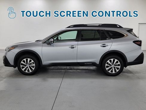 Used 2022 Subaru Outback Premium AWD/4WD image 5